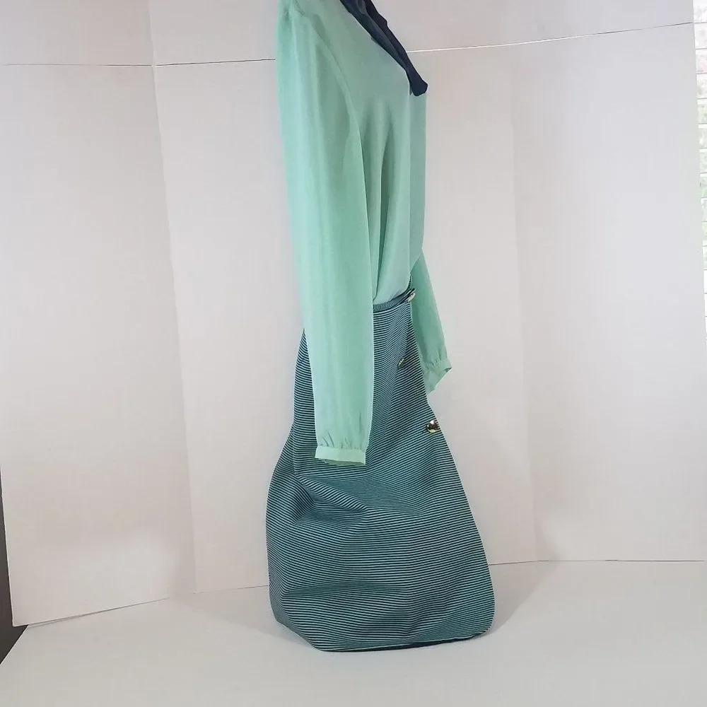 Blouse and skirt - Picture 3 of 6